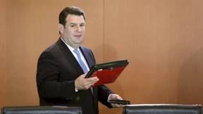 Arbeitslosenbeitrag sollte bald sinken