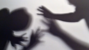 Schläger im eigenen Zuhause