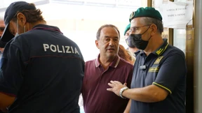 Vorbild der Willkommenskultur verdient an Migranten