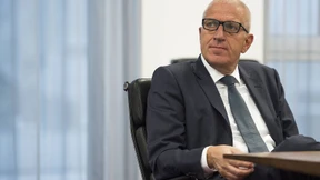 Auf Spesen ins Striplokal