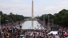 Tausende versammeln sich zu Marsch gegen Polizeigewalt
