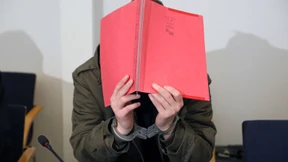 Stiefvater im Mordfall Leonie zu lebenslanger Haft verurteilt