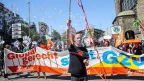 G-20-Gegner ziehen vor Bundesverfassungsgericht 