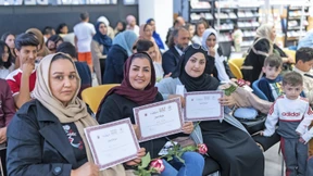 Mütter sind die ersten Lehrerinnen ihrer Kinder