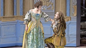 Wehe, du baggerst meine Irene an!