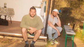 Den Dancefloor ins Wohnzimmer bringen