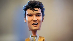 Elvis' Haare kommen unter den  Hammer