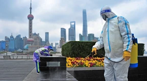 Übernachten im Bettenlager im Betrieb