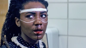 Wie neue Frauen auf alte Strukturen blicken