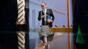 Beamtenbund hält Teile der Besoldungsreform für verfassungswidrig