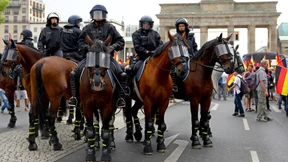 Schmähwettstreit im Regierungsviertel