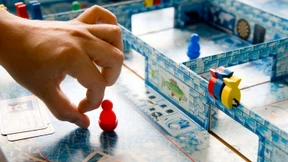 Eiskalt durch die Pinguin-Schule