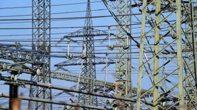 Deutschlands Stromkunden zahlen viele Millionen Euro zu viel 