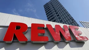 Rewe stockt Chefetage kräftig auf