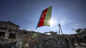 Armenien und Aserbaidschan vereinbaren Waffenruhe