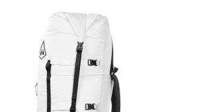Ein Hightech-Rucksack für abenteuerlustige Minimalisten
