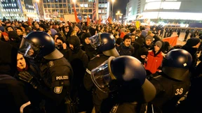 Ausschreitungen bei Pegida-Demonstration in Frankfurt