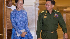 Armee übernimmt Führung des Landes