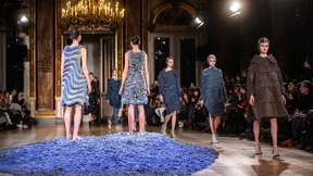 Paris When It Sizzles