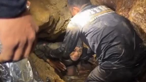 Retter entdecken neuen Zugang zu Fluthöhle in Laos