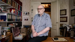 Ein Friedensstifter mit Herz, Humor und Hähnen