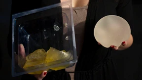 Gefährliche Brüste