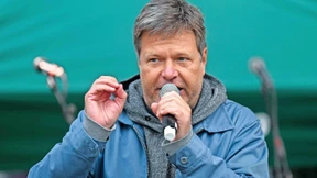 Habeck: Ölembargo ist „handhabbar“