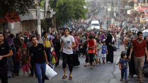 Tausende Palästinenser auf der Flucht, Dutzende getötet