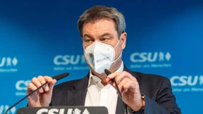 Söder kündigt Freigabe aller Corona-Impfstoffe in Arztpraxen an