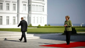 Merkel: Russland muss vorerst draußen bleiben