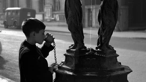 Dann soll das Volk doch Wasser trinken