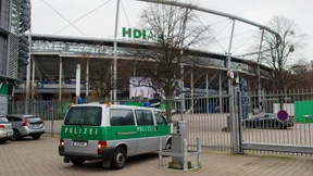 Sehr viel Polizei bei Länderspiel in Hannover