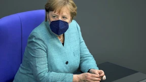 Merkel äußert „großes Bedauern"