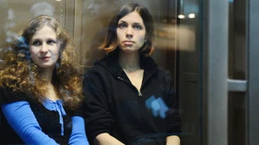 Pussy-Riot-Sängerinnen in Arbeitslager gebracht