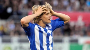 Schalke von Pukki getroffen