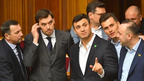 Ministerpräsident der Ukraine bietet Selenskyj Rücktritt an