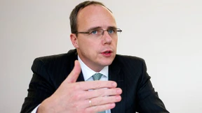 Beuth fordert mehr Rechte für Polizei und Geheimdienste