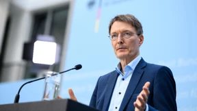 Bundesregierung will vierte Impfung für alle