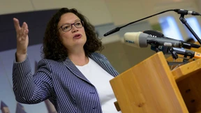 Nahles legt Bundestagsmandat nieder
