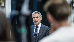 Ministerpräsident Schoof kündigt Neuwahl an