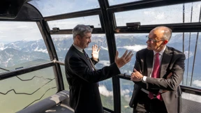 Dreitausend Meter über den Berliner Niederungen