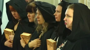 Hexenhilfe für Putin