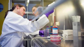 Millionen für ein Molekül