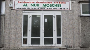 Berliner Moschee setzt Frauenfeind ab