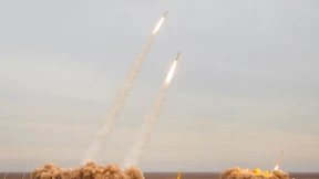 Iran feuert ballistische Raketen ab