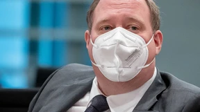 Im Sommer könnten „alle Einschränkungen fallen“