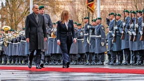 Scholz empfängt Meloni