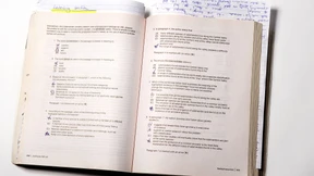 Warum teure Sprachzertifikate an Unis?