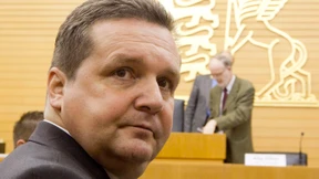 Was die Staatsanwaltschaft Stefan Mappus vorwirft