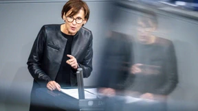 Ministerin Stark-Watzinger verspricht baldige Auszahlung an Studenten